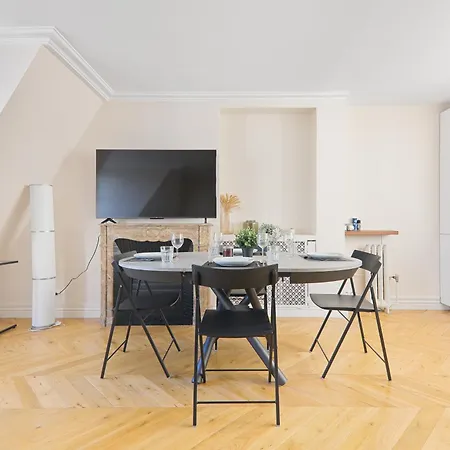 Appartement Quartier Rue De La Paix Free Netflix-3